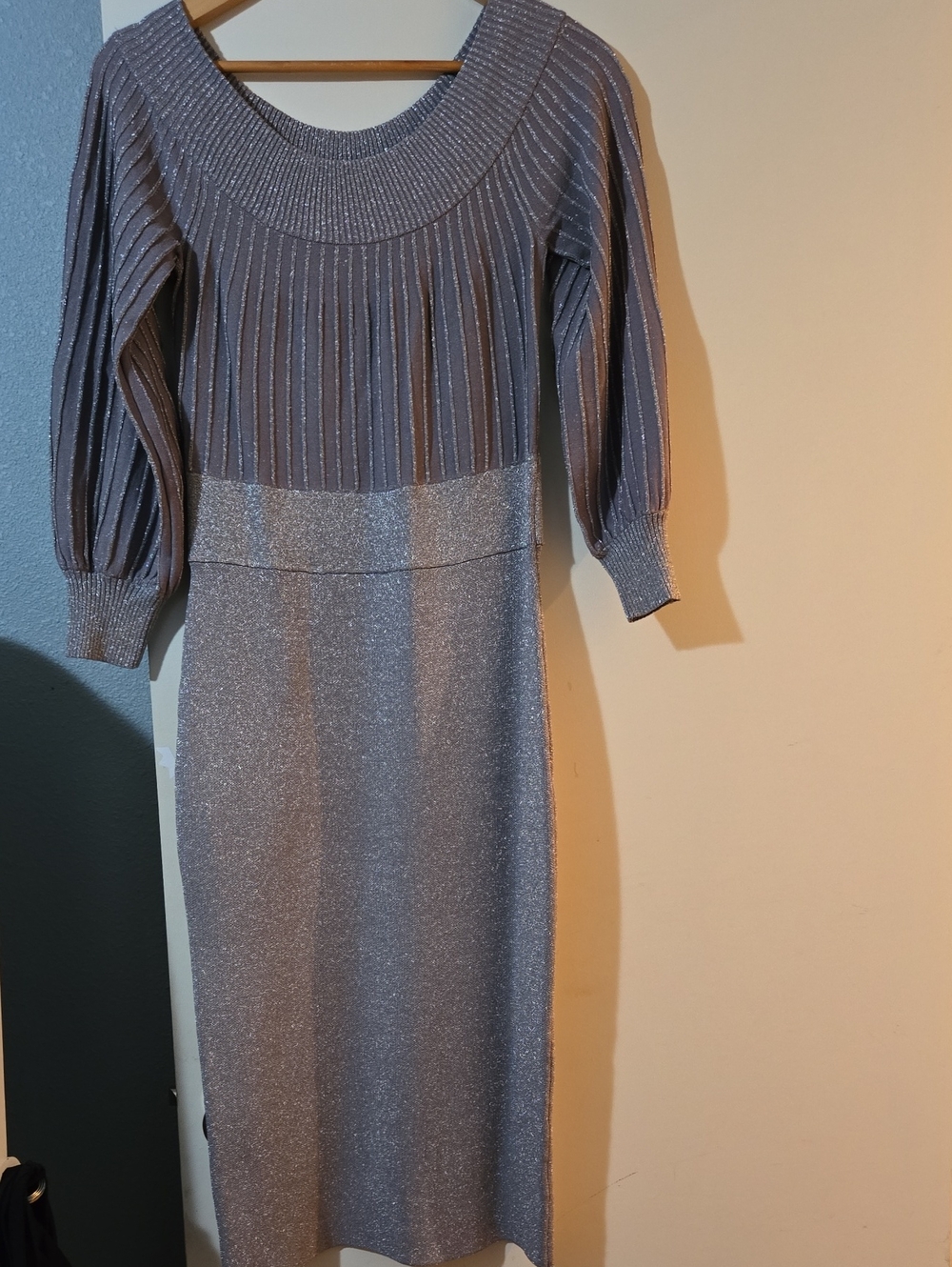 New York & Company Silver Metallic Ribbed Midi Dress